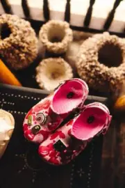 A Bathing Ape / BAPE x Crocs Clog ABC Camo "Carnation" Size 11 Men NEW