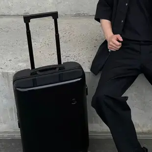 【ITO】PISTACHIO STRIPED 開心果系列/ 28寸登機托運行李箱/ 煙白