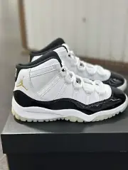 JORDAN 11 RETRO Defining Moments DMP Gratitude 378039-170 2023 in hand 10.5y-3y