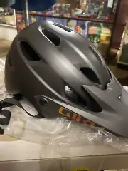giro chronicle mips small cycling helmet Matte Metallic Coal