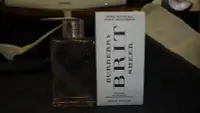 在飛比找Yahoo!奇摩拍賣優惠-Burberry BRIT 粉紅風格 100ml Teste