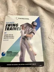 TRAIN SMARTER SWING TRAINER IN BOX - NEVER USED - SOFTBALL BASEBALL SWINGING AID