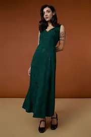 Evie Rose Midi Dress