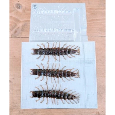 Aluminum fishing soft bait mold - 3" x 3 cavities hellgrammite mold