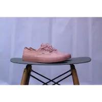 在飛比找蝦皮購物優惠-運動鞋 Vans _ 正品粉紅色玫瑰鞋
