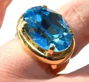 Oval Gold Plated 24K Hammered Ring Set w Shiny Blue Swarovski Crystal Sz 6.5