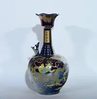 在飛比找Yahoo!奇摩拍賣優惠-宋定窯易定款宮廷御用龍紋七彩夜光凈瓶，高26×13.5厘米2