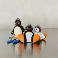 在飛比找蝦皮購物優惠-企鵝家族 Pingu吊飾組 Pingu & 泰迪熊 Ping