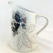 BLOCH SPAL HYDRANGEA Creamer 5 5/8" tall NEW NEVER USED by Goetzer made Portugal