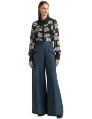 [Cue] Linen Blend Drapey Wide Leg Pant in Blue