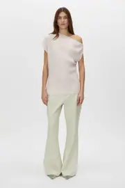 Shaw Off The Shoulder Top in Ice Pink - CAMILLA AND MARC® C&M