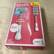 Venus Extra Smooth Women's Skin Cloud Handle + 4 Razor Blade Refills