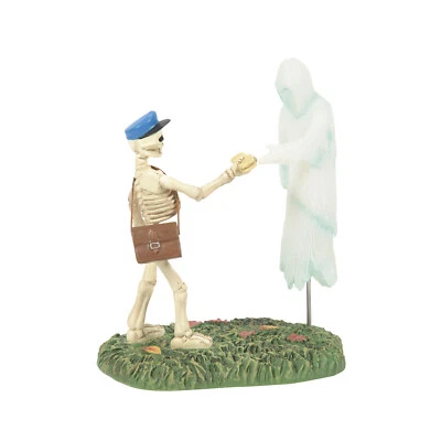Dept 56 RAIN NOR SLEET NOR FRIGHT OF NIGHT Halloween Village 6009778 Ghost 2022