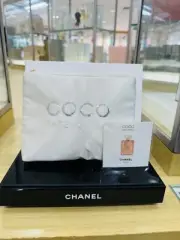 Chanel Coco Mademoiselle Beauty Makeup Bag In Diamond White Color