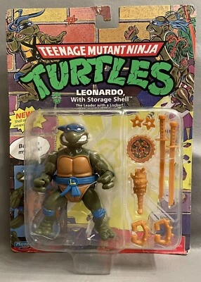 Teenage Mutant Ninja Turtles Classic Leonardo w/Storage Shell Action Figure 2022
