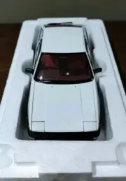AUTOart 1:18 Toyota Sprinter Trueno AE86 Fujiwara Takumi Initial D Legend 1