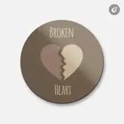 Broken Heart Valentine's Day Retro Vintage | 4'' X 4'' Round Decorative Magnet