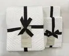 West Elm MODERN GEO Duvet King/California & 2 King Shams White NWT