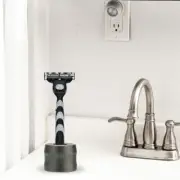 Razor Holder Counter Organizer for Razors Space-saving Stand