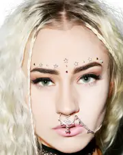 Alora Nose Ornament
