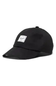 Herschel Supply Co. Sylas Classic Baseball Cap in Black at Nordstrom One Size