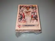2022 Topps hanger pack Jose Miranda rookie card top Minnesota Twins