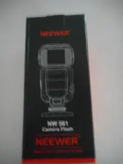 NEW UNUSED Neewer NW-561 Speedlite Flash for Canon & Nikon DSLR Cameras