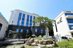 春川飯店 - 孔之川Chuncheon Hotel Gongjicheon