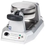 Waring Commercial WWD180 120V 1200W Non-Stick Classic Single Waffle Maker