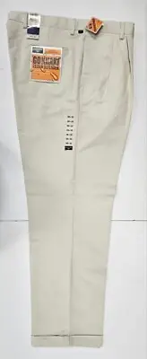 DOCKERS PLEATED AND CUFFED MEN'S PANT KHAKI 38 WAIST 32 INSEAM NEW CONDITION..!