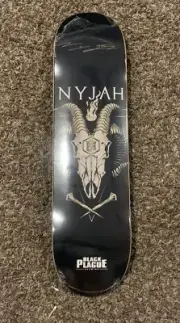 Autograph Skateboard By Nyjah Houston