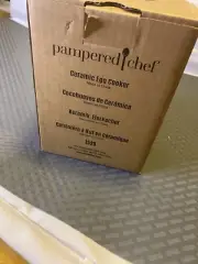 The Pampered Chef Ceramic Egg Cooker #1529 new in box