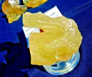 Libyan Desert Glass Meteorite Tektite impact specimen( 1125 crt)Dimples yellow