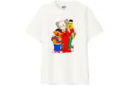 KAWS x Uniqlo x Sesame Street Group Tee White Medium M New NWT