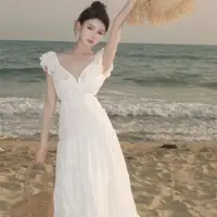 在飛比找蝦皮購物優惠-新款現貨白色晚禮服女長款 新貨秒發 法式海邊度假v領短袖洋裝