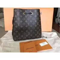 在飛比找蝦皮購物優惠-二手Louis Vuitton LV NéONOé 黑色 水