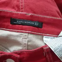 在飛比找蝦皮購物優惠-ZARA WOMAN  xs 直裙 筆裙