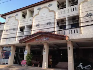 堪克嶗宮飯店Kankrao Place Hotel