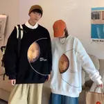 PLANET SWEATER 由厚棉氈製成,非常漂亮。 如果你不擔心。 男女長款寬鬆 MINH DUC SHOP