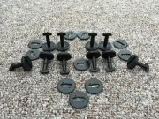 MITSUBISHI INTERIOR FLOOR CARPET MAT CLIPS - TWIST LOCK WITH WASHERS 10PCS