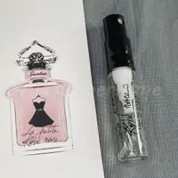 在飛比找蝦皮購物優惠-嬌蘭小黑裙2ml香水樣品試用裝Guerlain La Pet