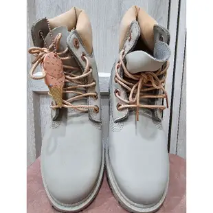 【全新，未落地】Timberland - 女款淺褐色磨砂革冰淇淋系列 6吋靴 (23.5公分) #女靴 #防水靴 #中統