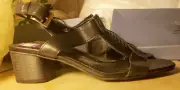 Ladies Nickels Quinn Black Strappy sandals Dress Shoes Size 7 1/2 7.5