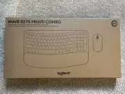 Logitech Wave Keys MK670 Combo Ergonomic Wireless Keyboard and Mouse - Graphite