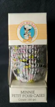 Chef Mickey Mouse Minnie Biscuit Muffin Cupcake Cases Liners 150 Count Disney