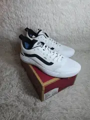 Vans White Womens Size 9.5