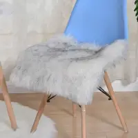 在飛比找momo購物網優惠-【JEN】仿澳洲羊毛方形椅墊坐墊沙發墊地毯地墊50*50cm