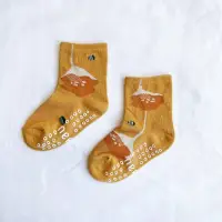 在飛比找momo購物網優惠-【needo socks】KIDS 濱紫草 3:4(刺繡棉襪