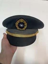 在飛比找露天拍賣優惠-中華民國 陸軍 軍官公發大盤帽 售價500 頭圍大約58.5