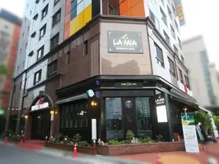 拉米亞公寓 Residence La Mia